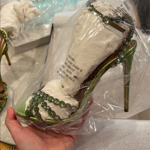 BNIB Aquazzura tequila sandal 105mm-size 40- LIME - Picture 4 of 13